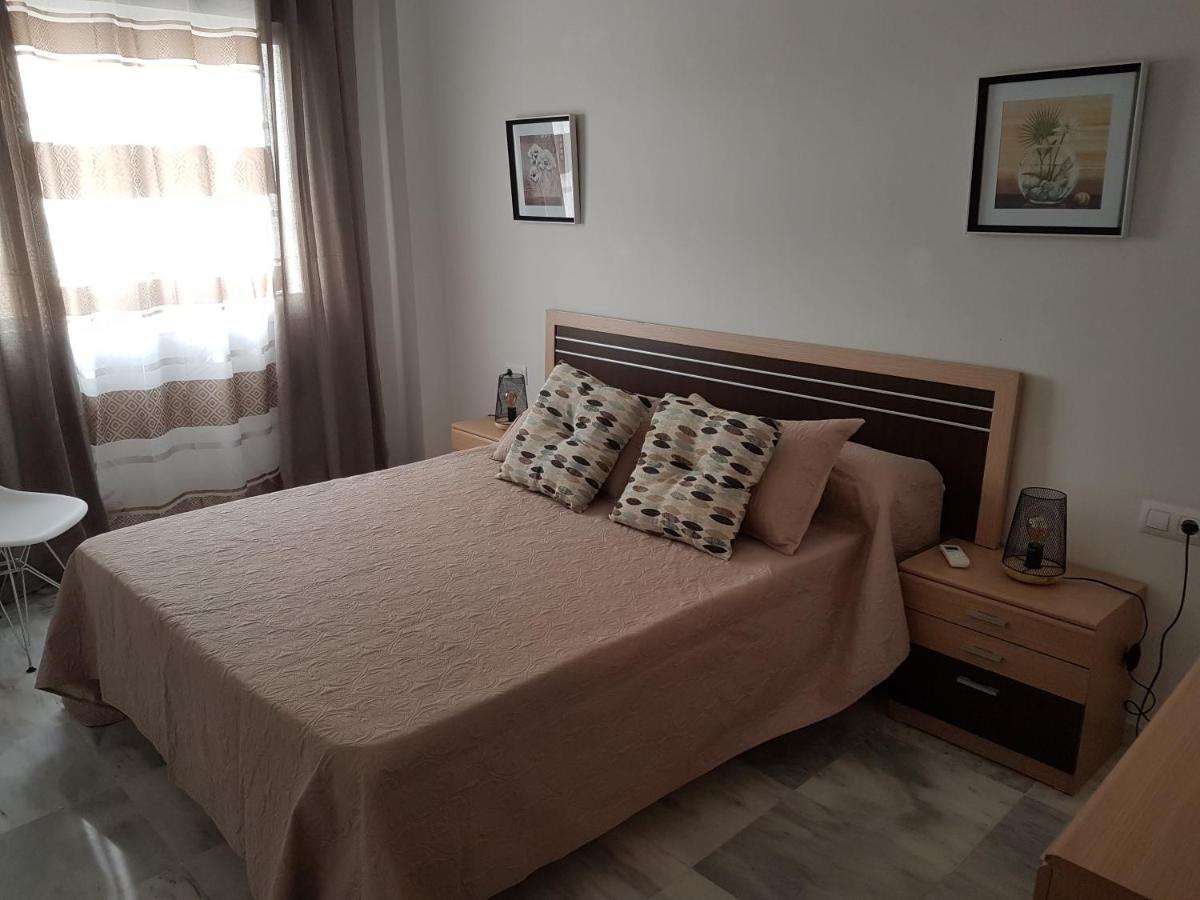 Apartamentos Seneca Junto Al Centro มาลากา ภายนอก รูปภาพ