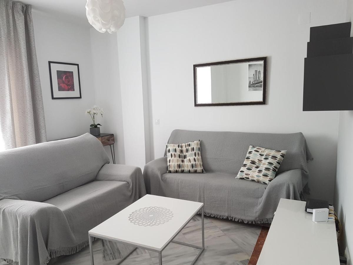 Apartamentos Seneca Junto Al Centro มาลากา ภายนอก รูปภาพ