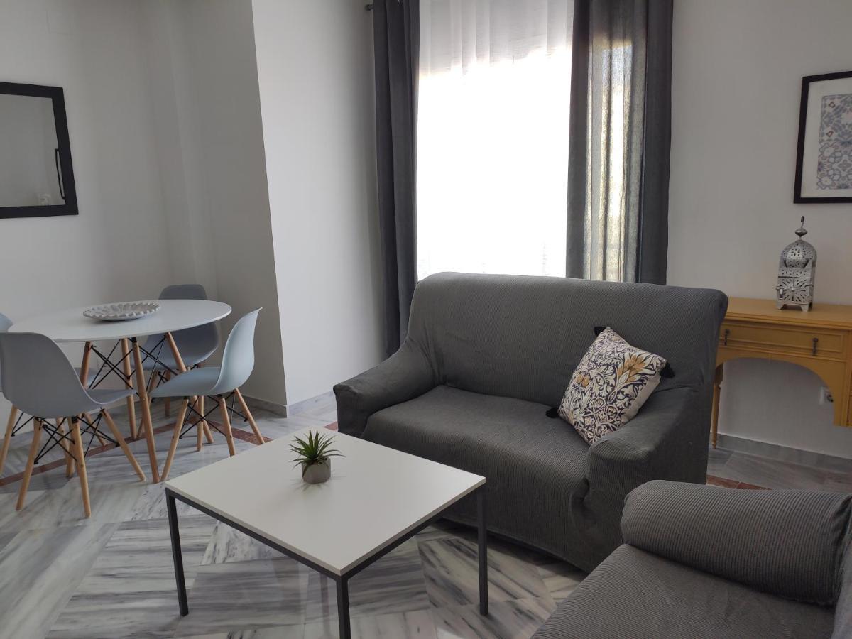 Apartamentos Seneca Junto Al Centro มาลากา ภายนอก รูปภาพ