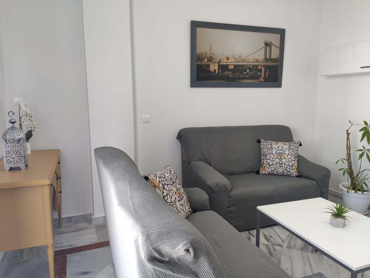 Apartamentos Seneca Junto Al Centro มาลากา ภายนอก รูปภาพ